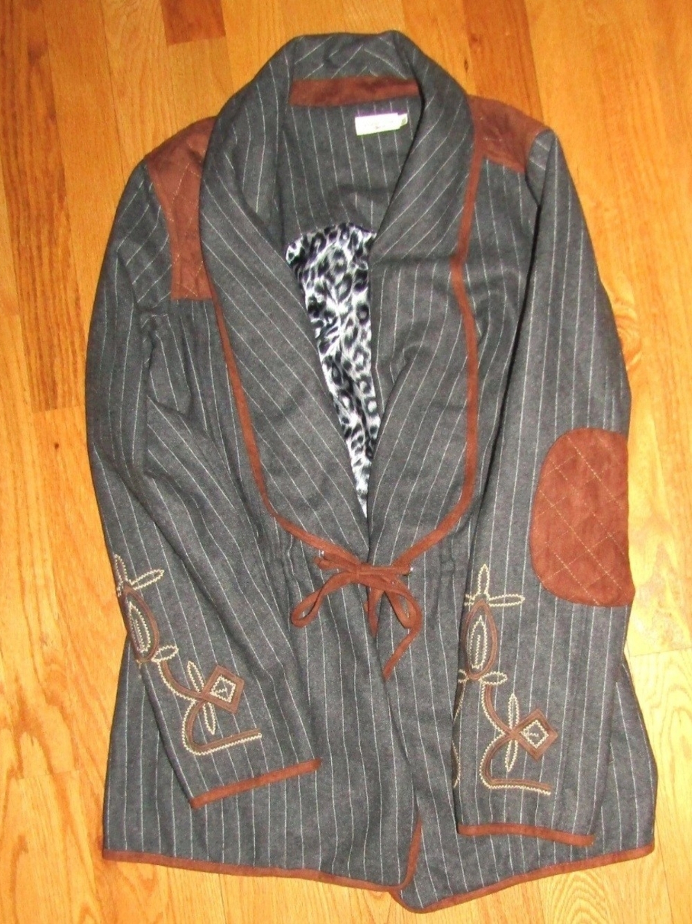 NWT Tasha Polizzi Riding Club Pinstripe Gray Blazer Jacket Women’s Sz M